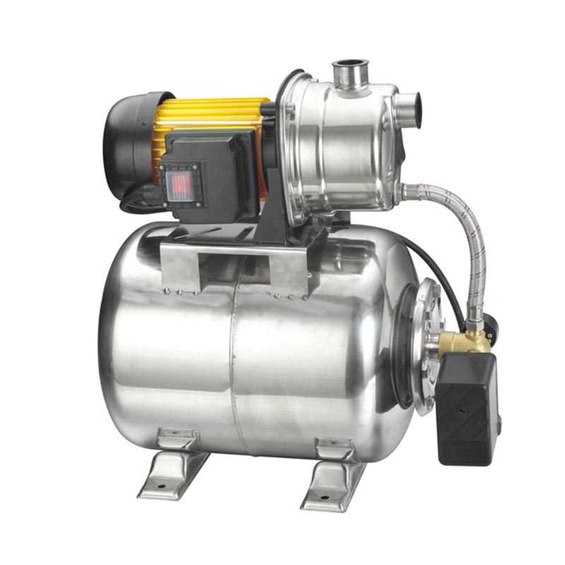 Station de pompage de jardin avec réservoir sous pression